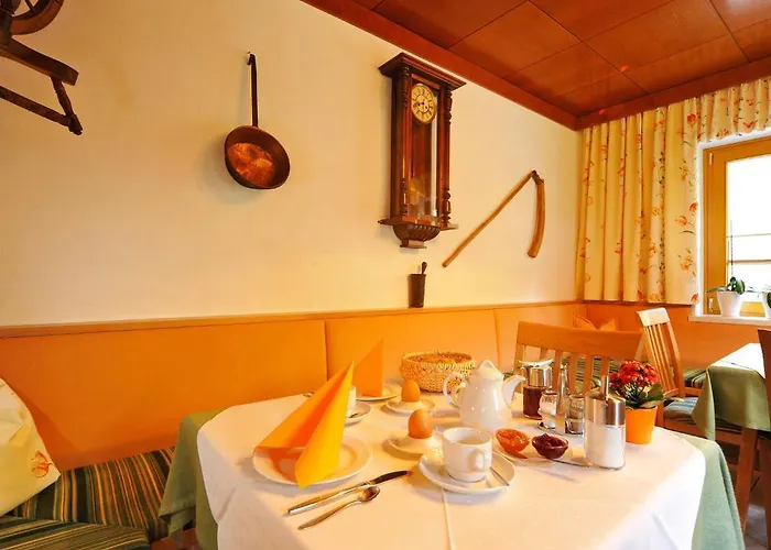 Pension Isabella Guest house 3*